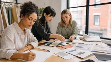 2027 Online Fashion Merchandising Master's Programs With No Letters of Recommendation thumbnail