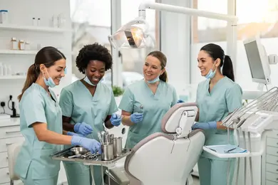 2026 Dental Assistant Degree Salary by Industry: Where Graduates Earn the Most thumbnail