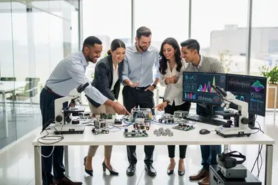 2026 STEM Master's Degree vs Graduate Certificate: Which Is Better? thumbnail