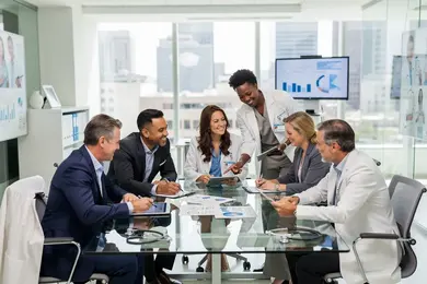 2026 What Can You Do with a Healthcare Leadership Doctorate? Careers, Salaries, Academic Roles, and Industry Paths thumbnail
