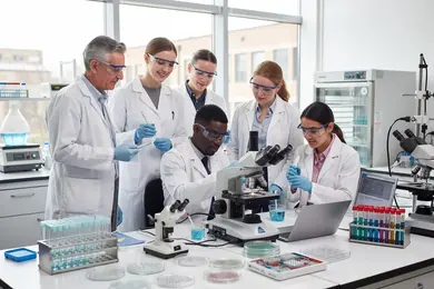 2026 Online Biological Sciences Degrees With Microbiology Foundations thumbnail