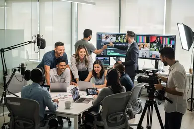 2026 Top Industries Hiring Media Communication Graduates: Demand, Pay, and Growth Trends thumbnail