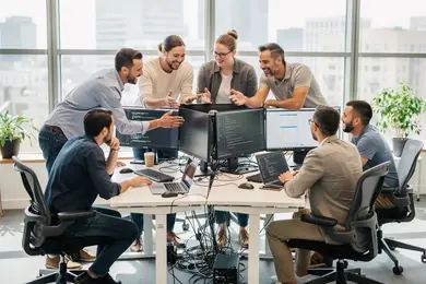 2026 Online Software Development Bachelor's Degree Programs With Weekly Start Dates thumbnail