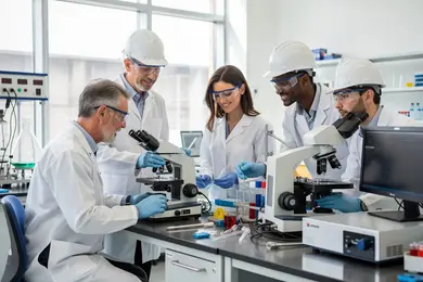 2026 Financial Aid for Online Applied Science Bachelor's Degrees: FAFSA, Grants, and Scholarships thumbnail