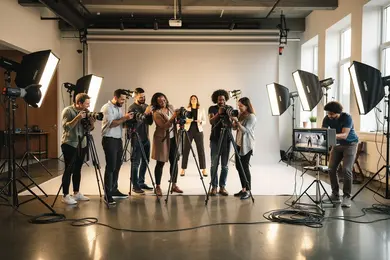 2026 Digital Photography Degree Oversupply or Undersupply? Student Volume vs Employer Demand thumbnail