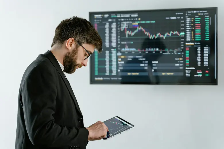 2027 Best Online MBA Programs That Accept Transfer Credits | Research.com