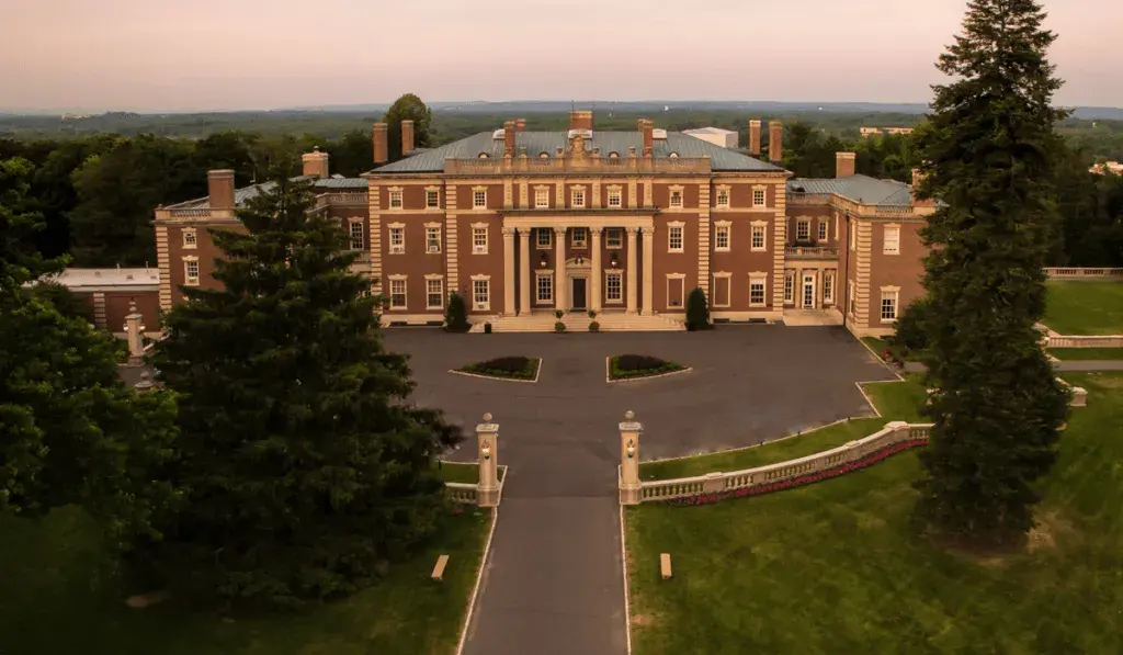 Fairleigh_Dickinson_University_1_1024x597_7952d8f162.webp