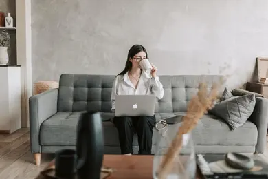 HubSpot Sales Hub vs. Zendesk Sell – 2027 Comparison thumbnail
