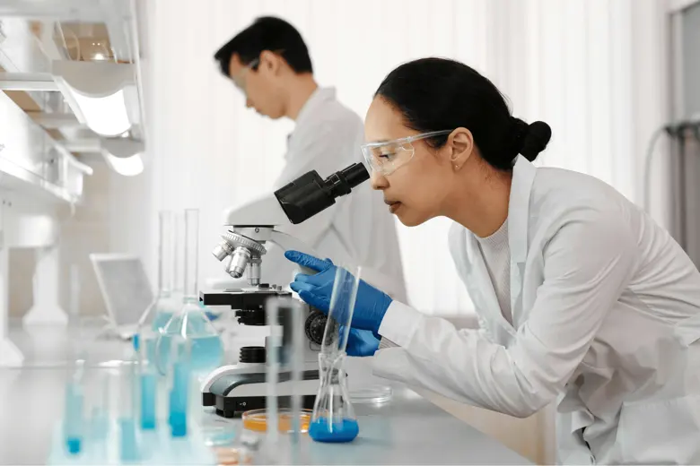 2027 What Does a Clinical Research Scientist Do: Responsibilities ...