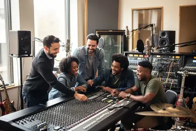 2026 Best Value Online Audio & Music Degree Programs: Affordable Accredited Options with the Strongest ROI thumbnail