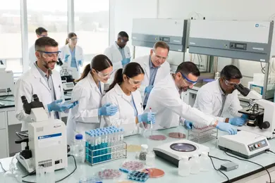2027 Biology Degree Payback Report: Which Programs Deliver the Best Cost-to-Salary Return thumbnail