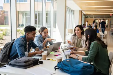 2026 Usc Essay Prompts: Examples, Tips, and Common Mistakes thumbnail