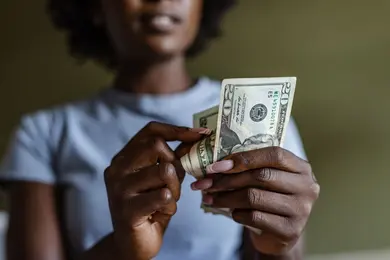 This job pay $160,000 a year with no college degree required—here's how thumbnail