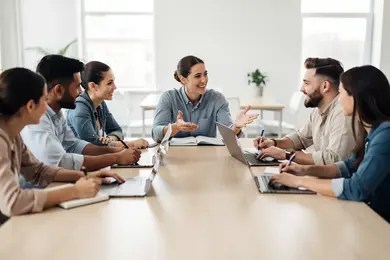 2027 Best Career Training Programs With Year-Round Enrollment thumbnail