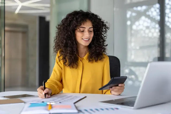 $28 an hour sounds pretty comfortable, but here’s what you actually take home at the end of the year