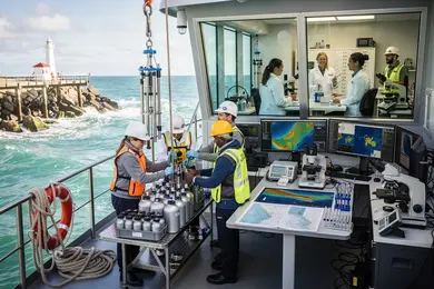 2026 Part-Time vs Full-Time Online Oceanography Bachelor's Degree Programs thumbnail