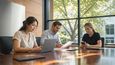 2027 Online Administration Degree Programs With University Scholarships: Awards, Eligibility, and Net Cost thumbnail