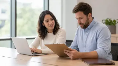 2027 Online Health Administration Degree Programs With University Scholarships: Awards, Eligibility, and Net Cost thumbnail