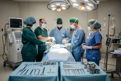 2027 Best Accredited Online Surgical Tech Degree Programs: Compare Tuition, Admissions, and Career Outcomes thumbnail