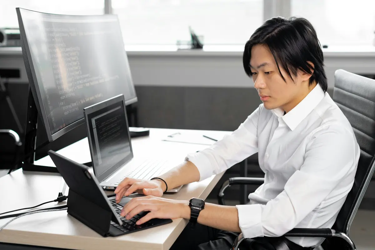 2026 Fastest Online Software Engineering Bootcamps | Research.com