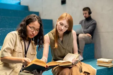 Enhancing Academic Success: The Role of Translation Services in Supporting Multilingual Students thumbnail