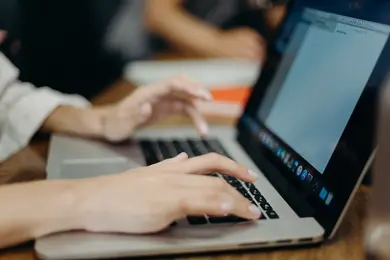 Best AI-Powered Free Store Name Generators: Store Name Ideas Guide for 2026 thumbnail