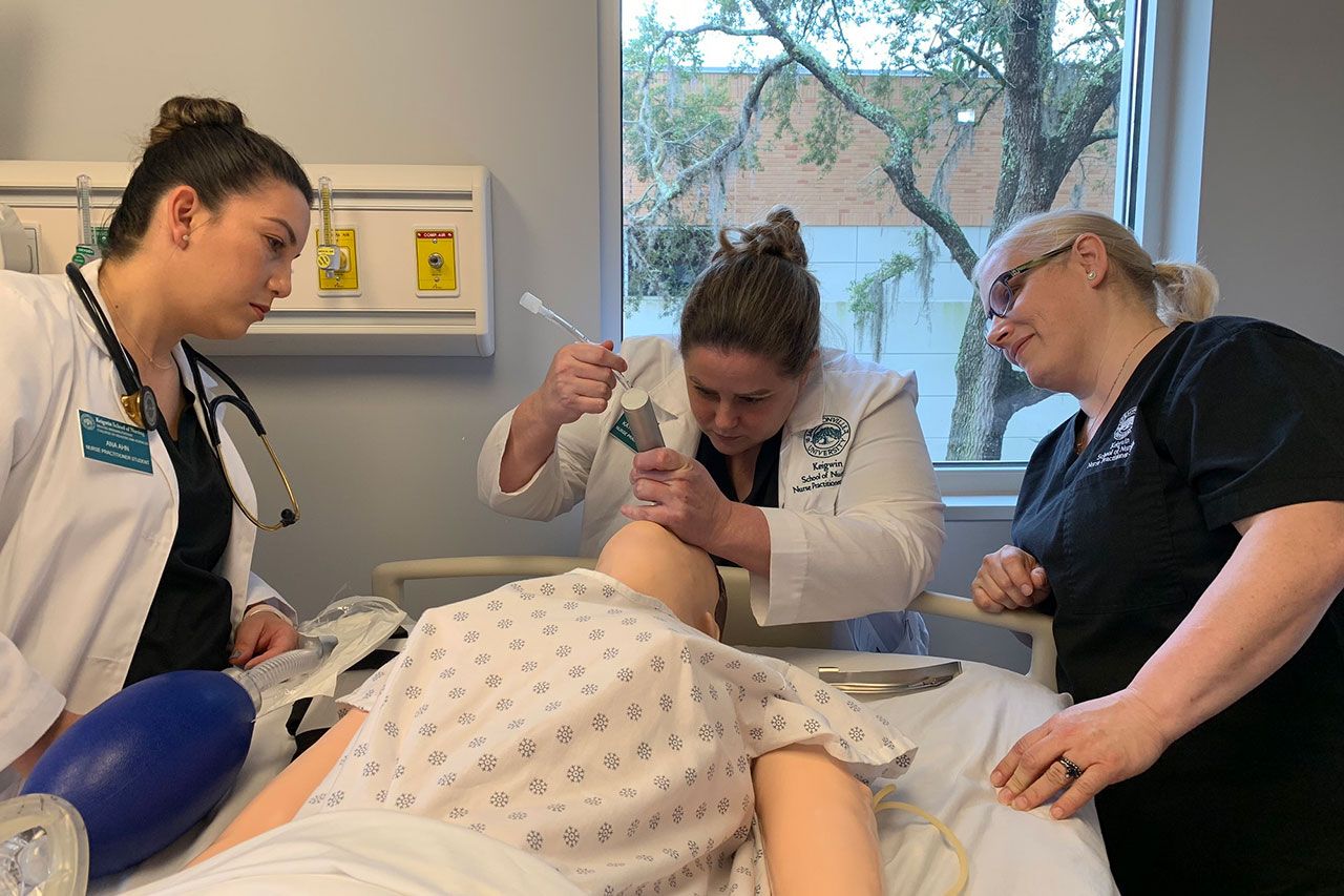 2026 Best Nurse Practitioner Programs in Hawaii – Accredited Schools Online & Campus