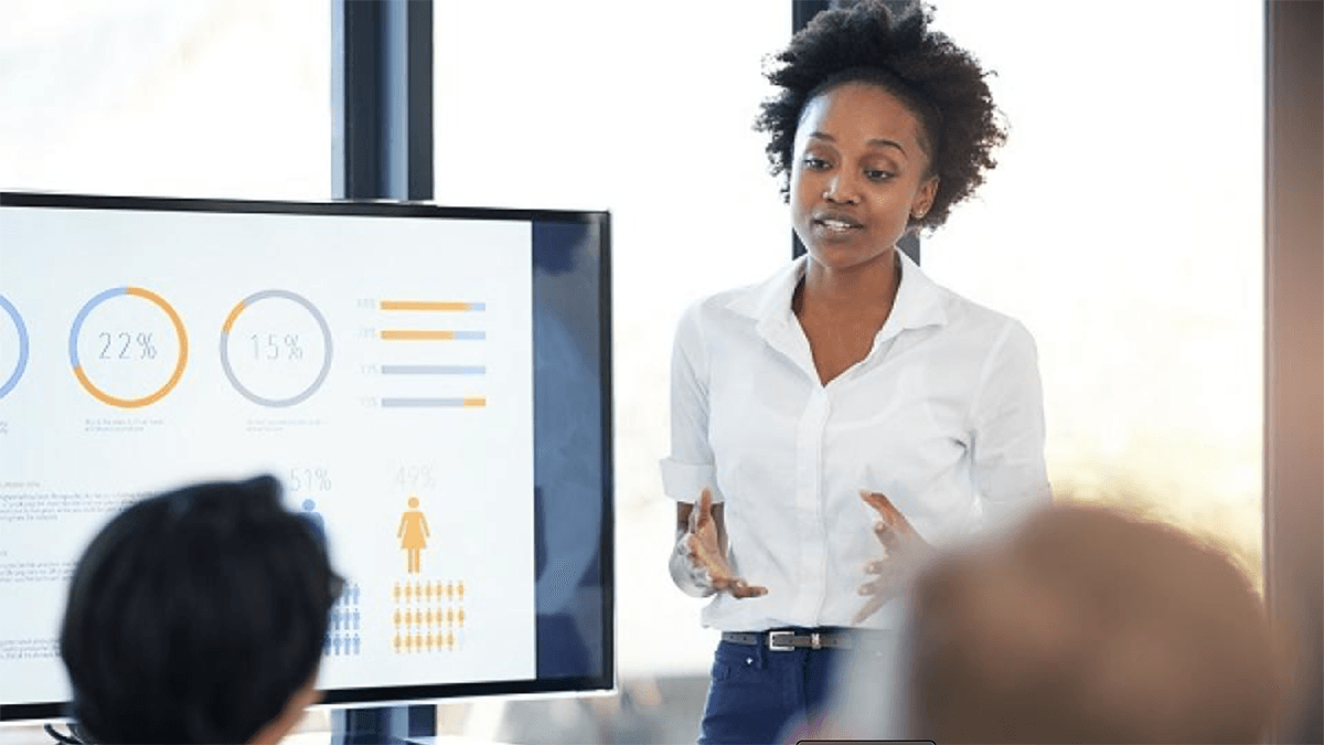 2027 Business Administration Careers: Guide to Career Paths, Options & Salary thumbnail