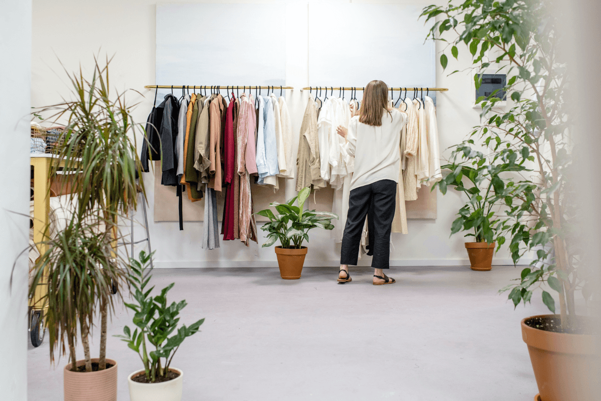 2026 How to Become a Fashion Merchandiser: Step-By-Step Guide