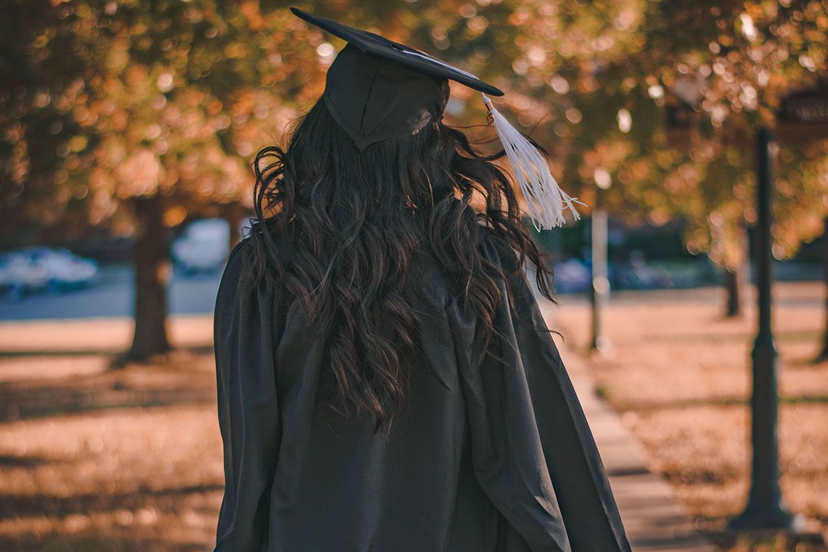 2027 How Many Years Is a Master’s Degree? Costs & Job Opportunities thumbnail