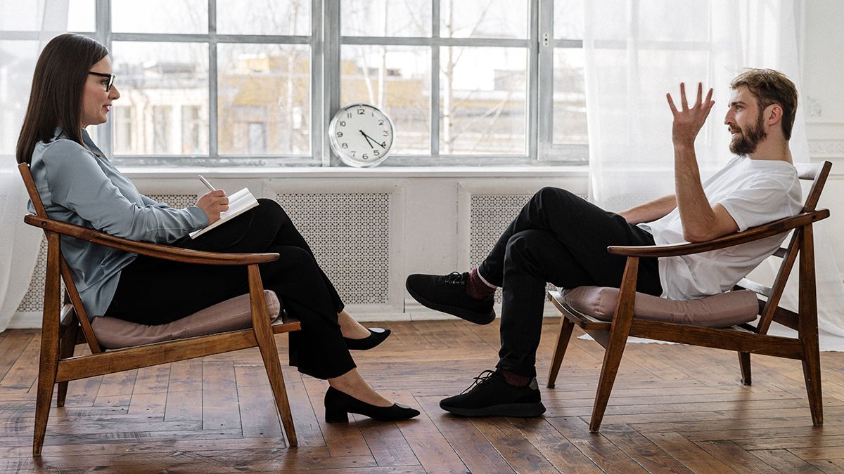 2026 BA vs. BS in Psychology: Similarities and Differences in Curriculum, Career Paths & Salary