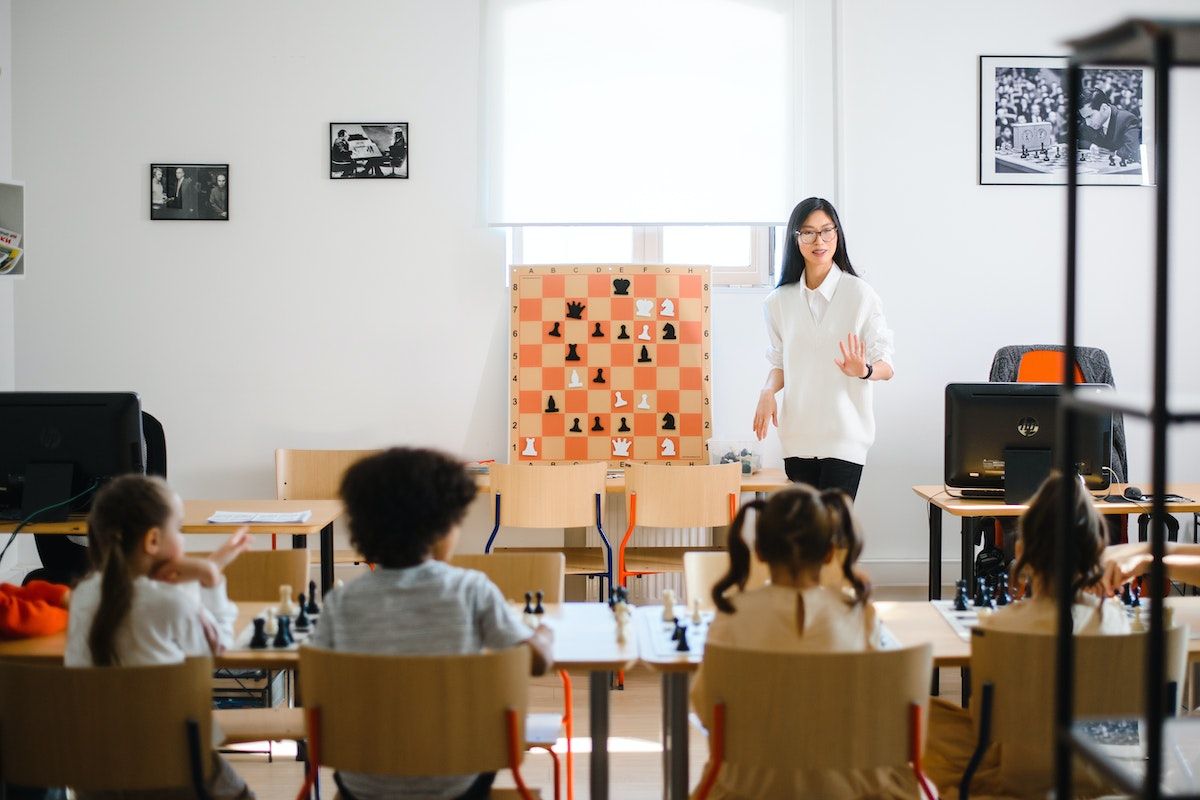 2027 How to Become a Teacher in Kansas – What Degree Do You Need to Be a Teacher? thumbnail