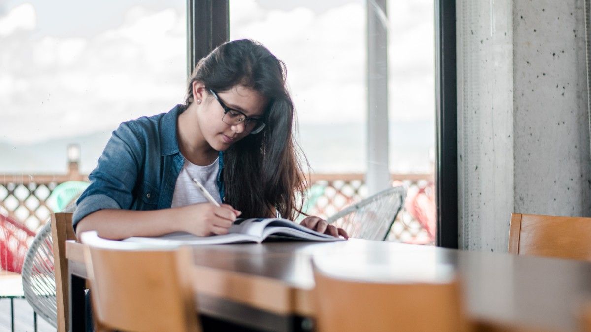 2027 What Degree Should I Do? How to Choose a University Course thumbnail